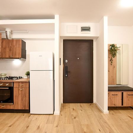 Perfect Stay: Urban Heaven In Aviatiei Business Area Bucarest Habitación foto