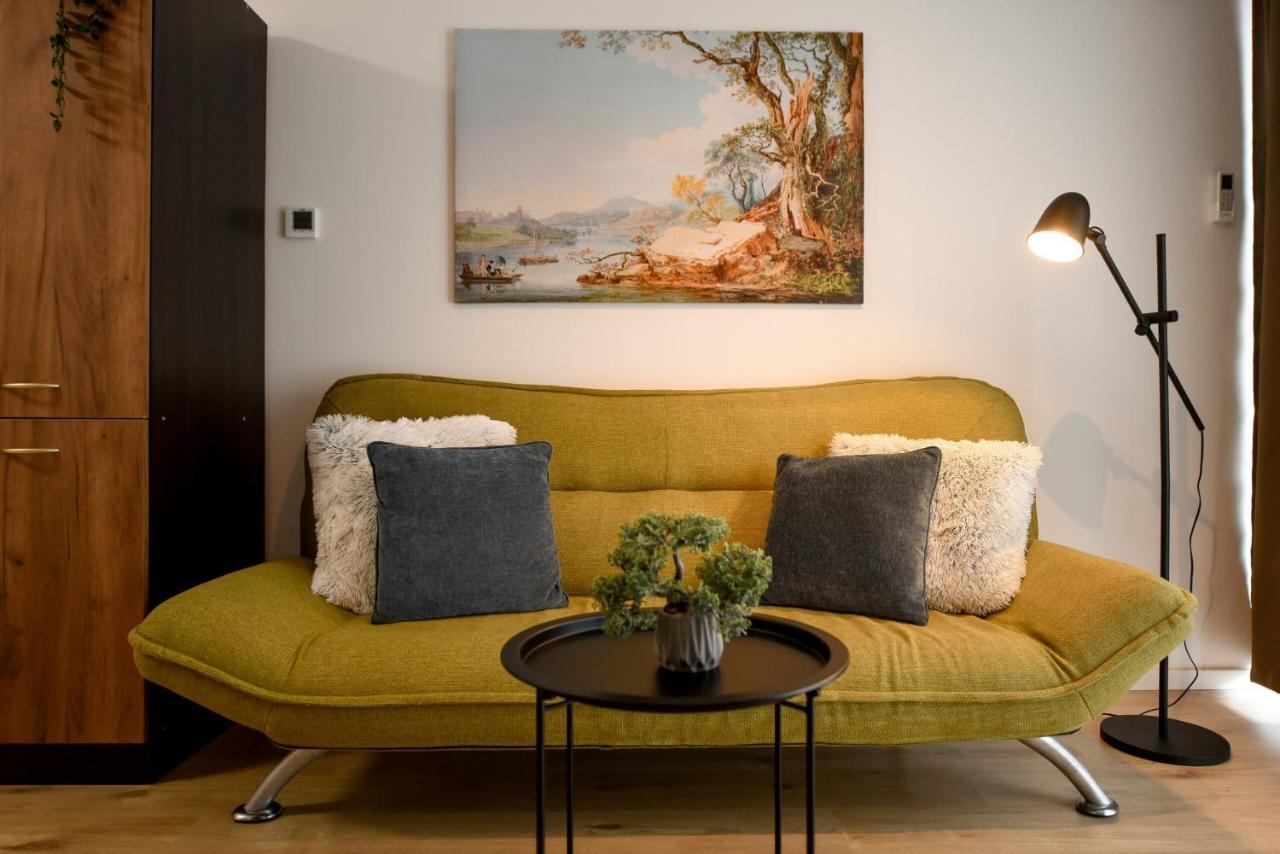 Perfect Stay: Urban Heaven In Aviatiei Business Area Bucarest Habitación foto