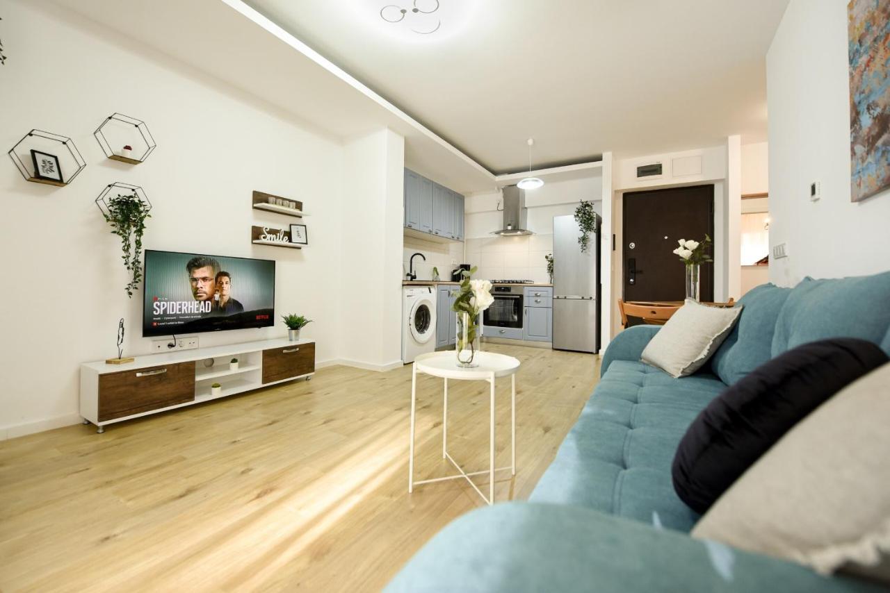Perfect Stay: Urban Heaven In Aviatiei Business Area Bucarest Habitación foto