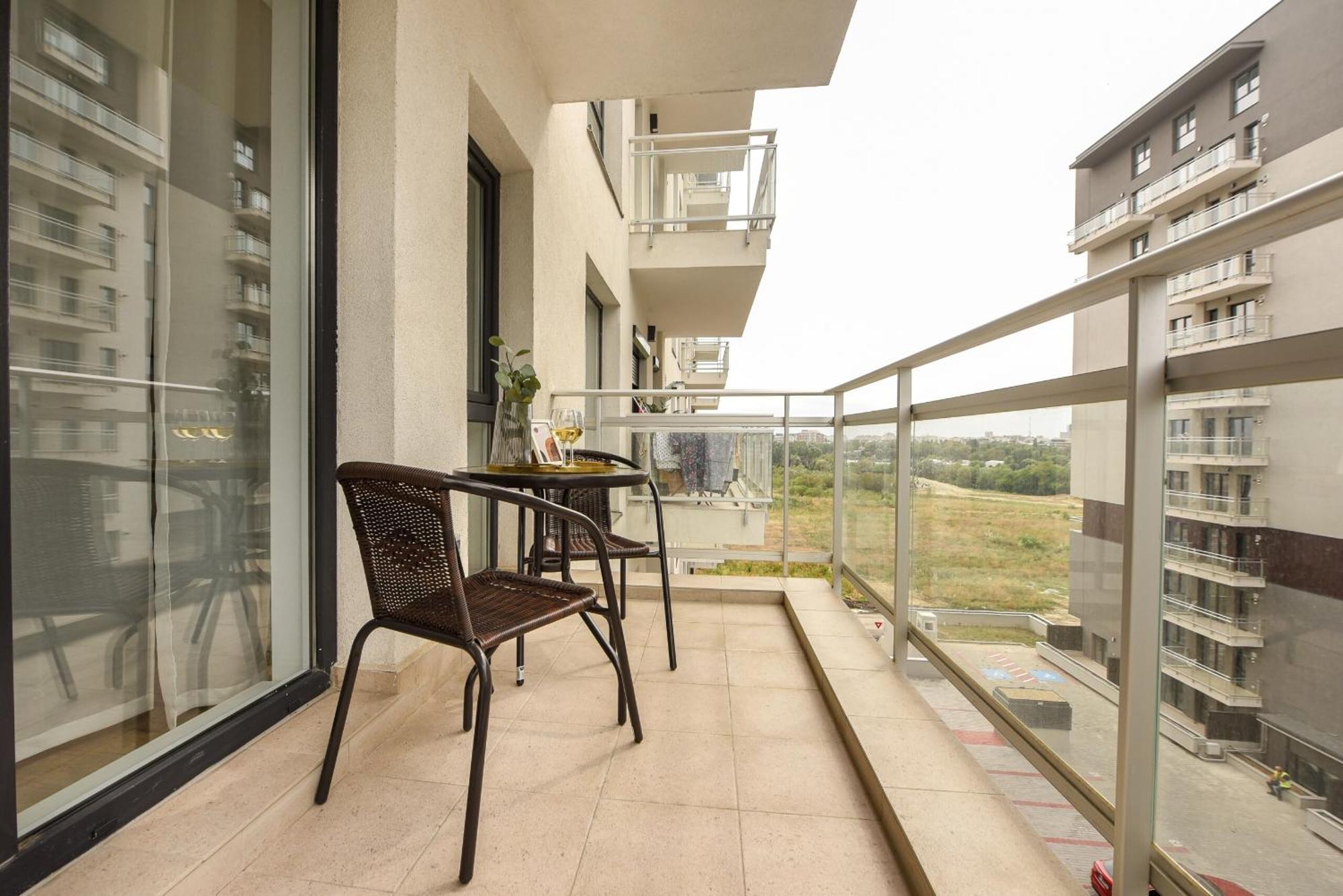 Perfect Stay: Urban Heaven In Aviatiei Business Area Bucarest Habitación foto
