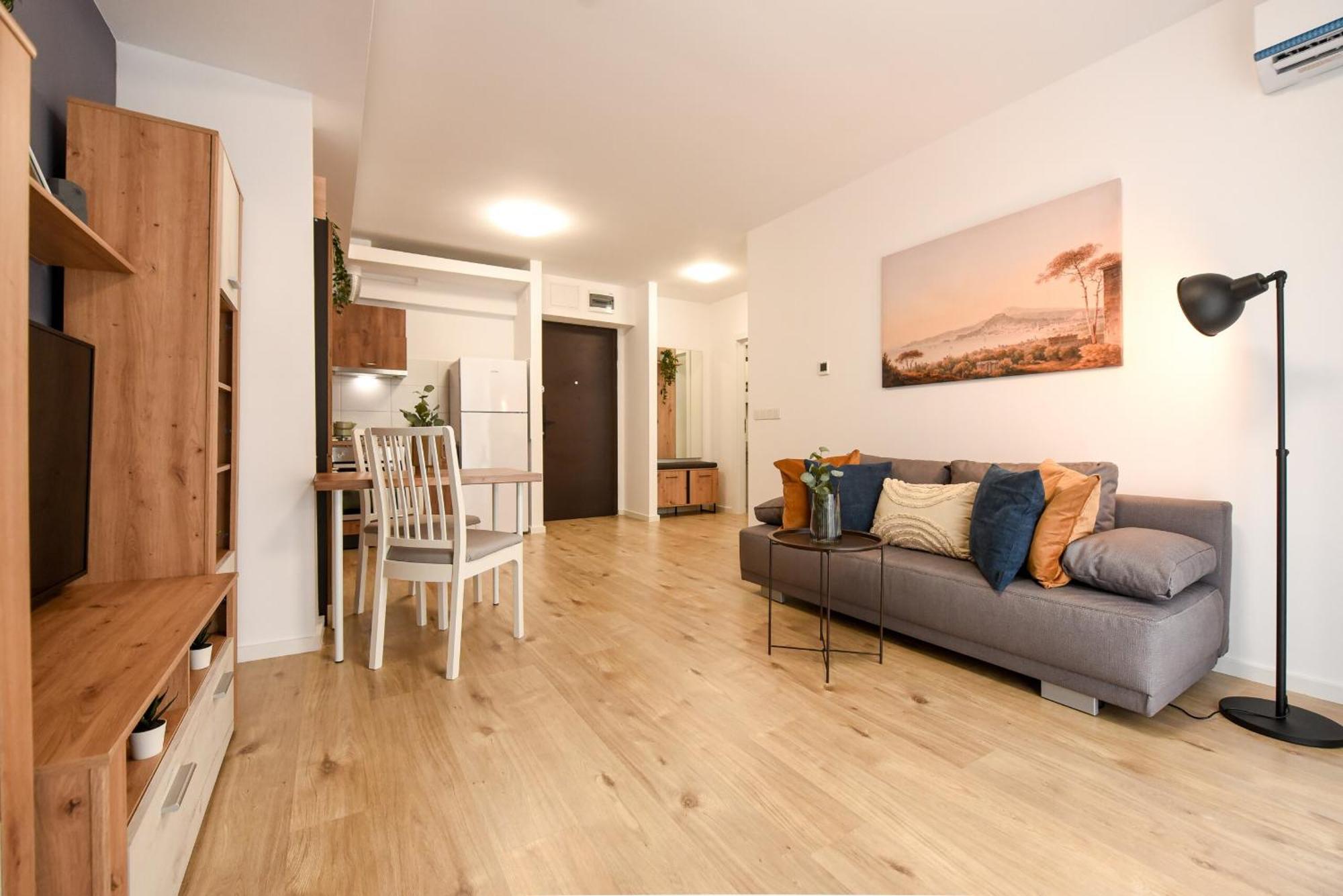 Perfect Stay: Urban Heaven In Aviatiei Business Area Bucarest Habitación foto