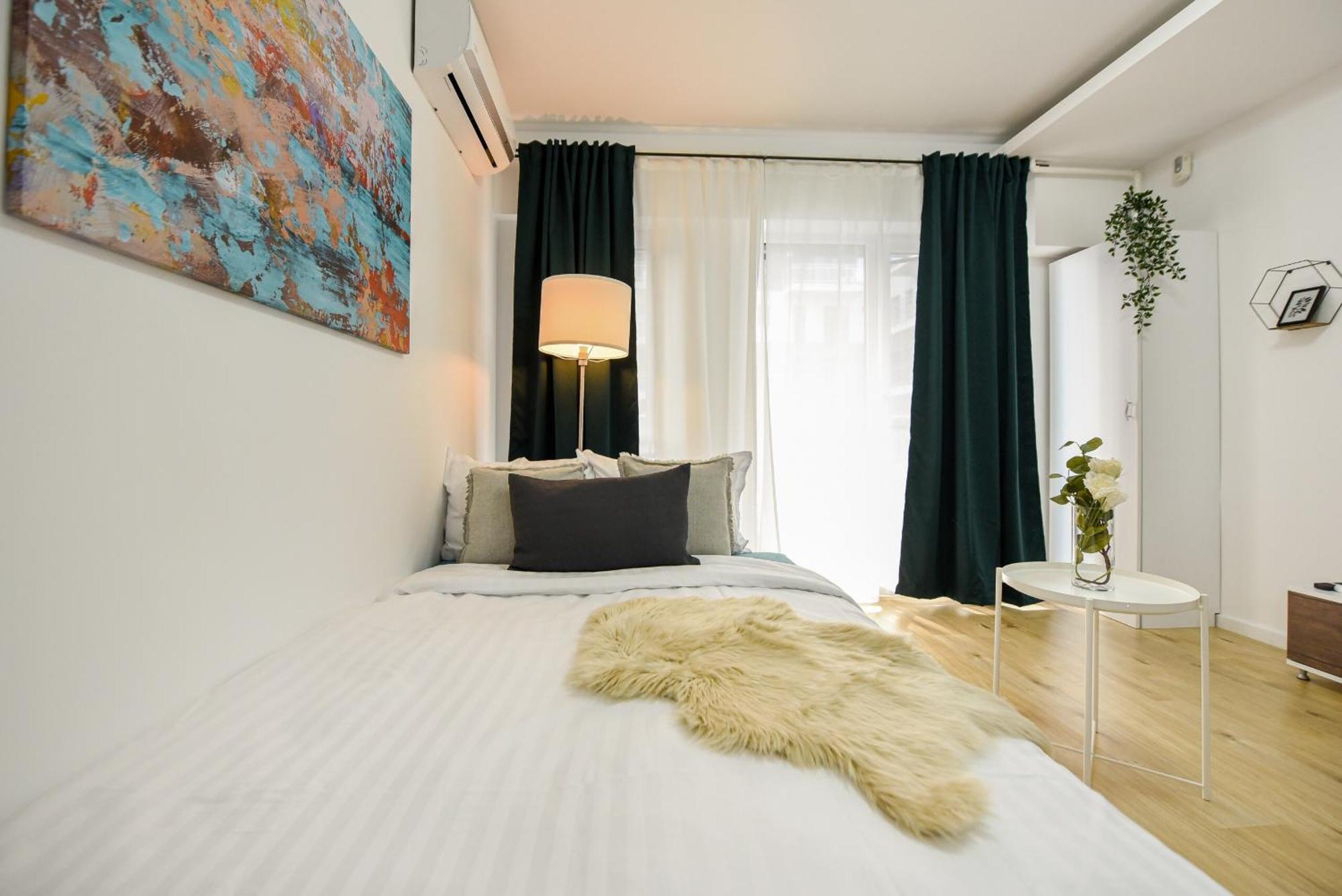 Perfect Stay: Urban Heaven In Aviatiei Business Area Bucarest Habitación foto