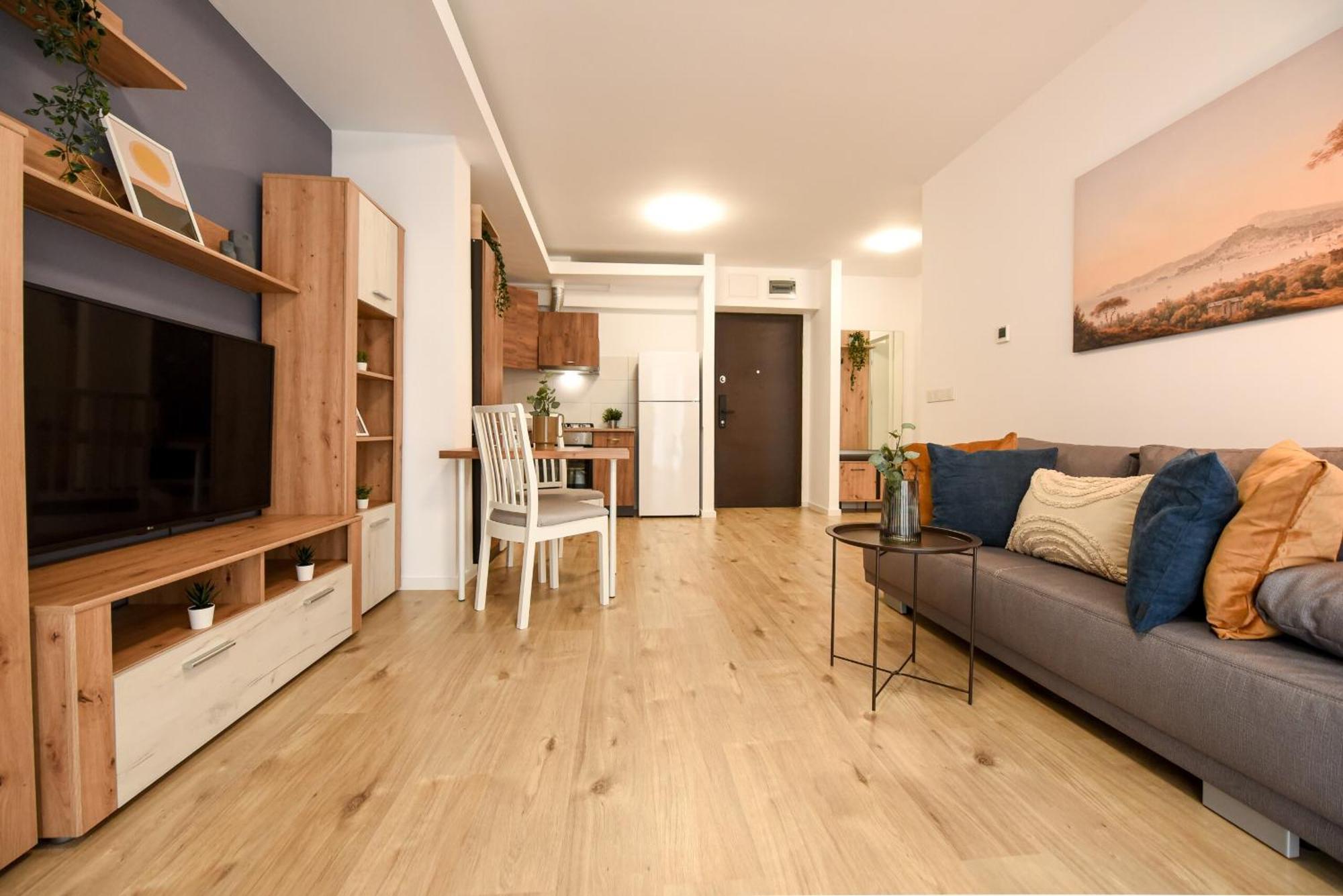 Perfect Stay: Urban Heaven In Aviatiei Business Area Bucarest Habitación foto