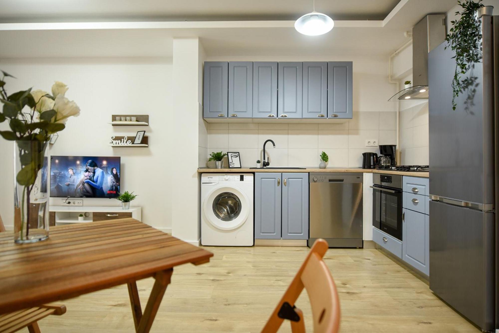 Perfect Stay: Urban Heaven In Aviatiei Business Area Bucarest Habitación foto